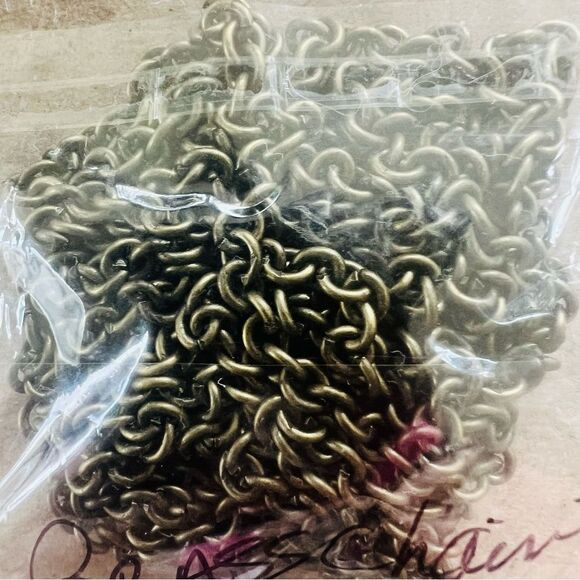 Over 10 Bundles of Assorted Jewelry Making Supplies - Picture 7 of 12